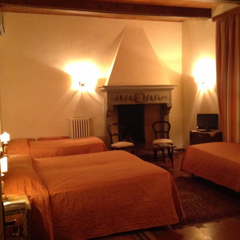 Hotel Villa Le Rondini Флоренция Екстериор снимка